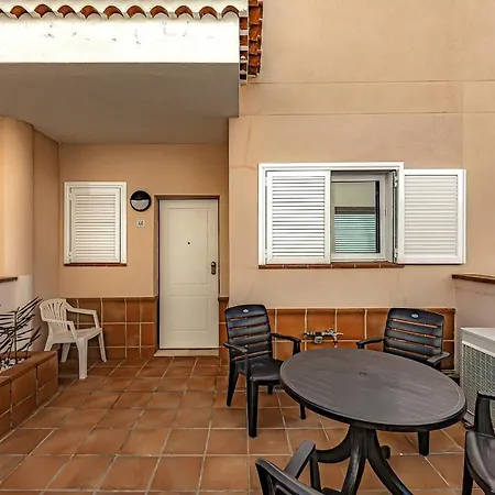 Spacious Ocean View Family Townhouse *