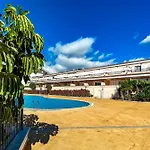Spacious Ocean View Family Townhouse * プエルト・デ・サンティアゴ