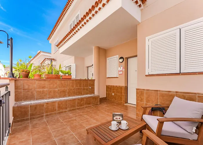 Spacious Ocean View Family Townhouse Appartement