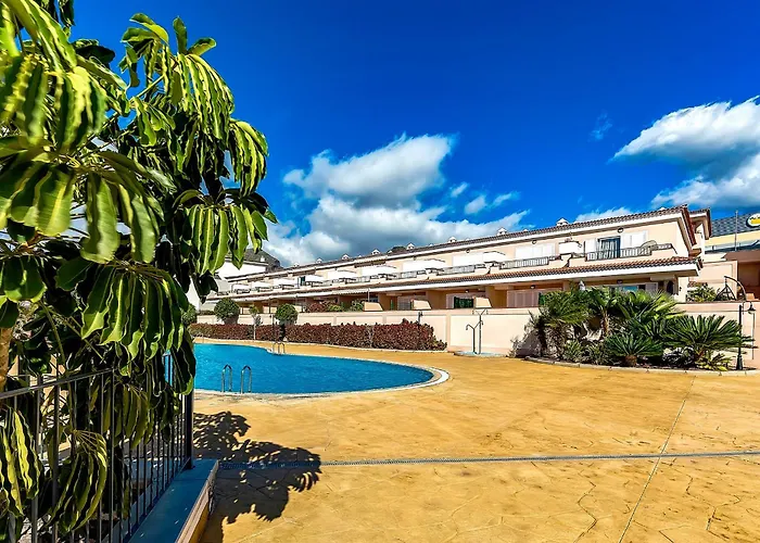 Spacious Ocean View Family Townhouse * פוארטו דה סנטיאגו